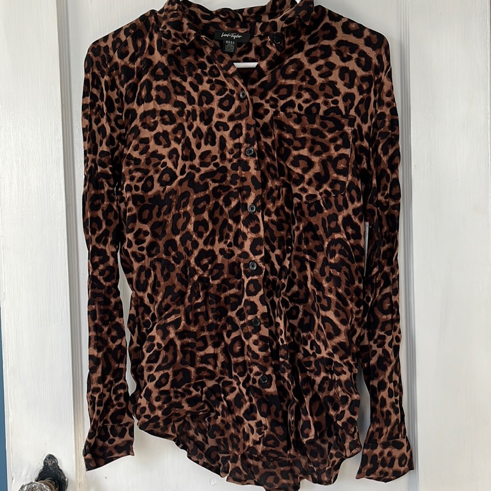 Lord & Taylor cheetah print blouse. NWT. Size XS